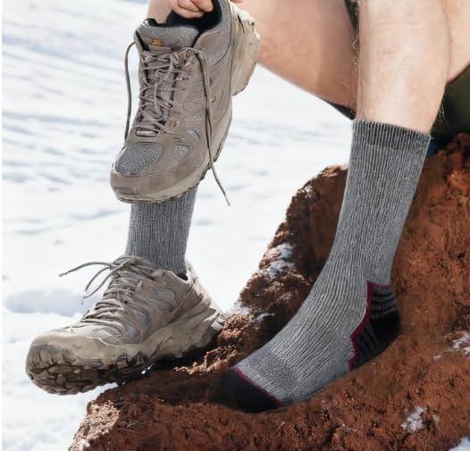 Merino Wool Socks for Men and Women Thermal Crew Winter Hiking Warm Boot Socks For Work With Cushioned Sole 3 Pairs