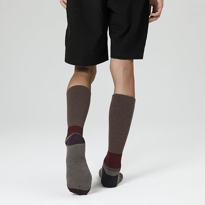 WANDER Merino Wool Socks Men 3 Pairs Cushioned Calf Boot Socks Moisturing Wicking Everyday Thermal Crew Socks