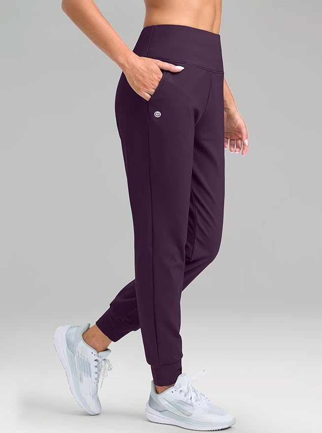G Gradual Women's Fleece Lined Joggers High Waisted Water Resistant Thermal Hiking Pants Cold Weather Sweatpants with Pockets