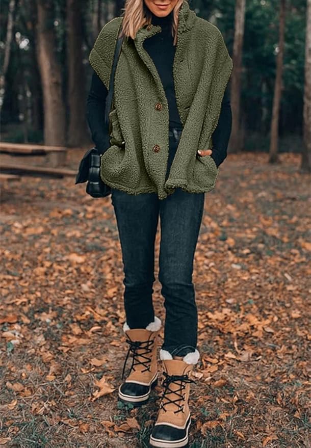Hongqizo Womens Fuzzy Fleece Vest Casual Oversized Warm Button Down Sherpa Vest Jacket with Pockets