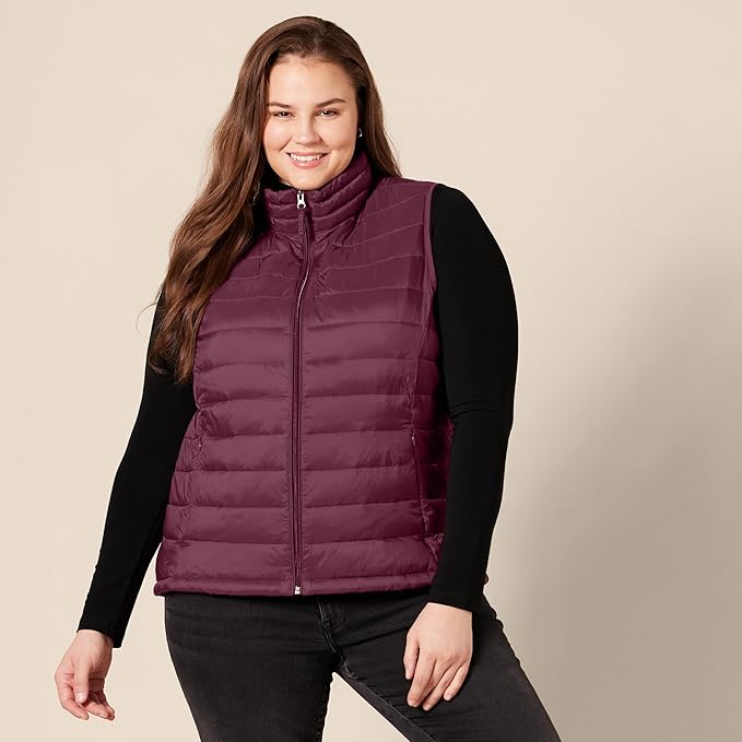 Amazon Essentials Women's Lightweight Water-Resistant Packable Puffer Vest