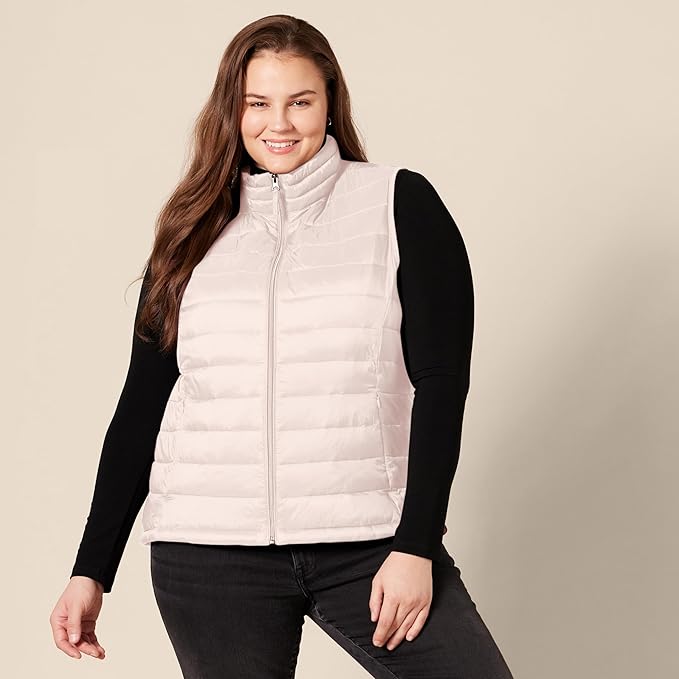 Amazon Essentials Women's Lightweight Water-Resistant Packable Puffer Vest