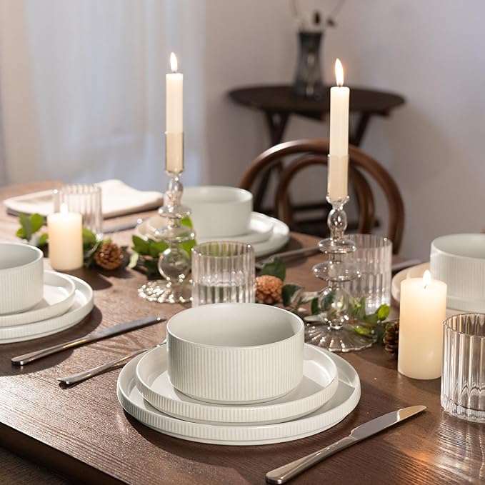 famiware Star Salad Plates for 6, 8 inches Plate Set, Stoneware Dinnerware, Small Dinner Plates for Dessert, Salad, Appetizer, Matte White