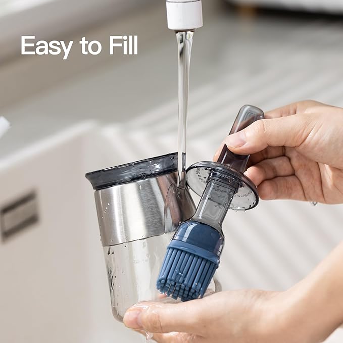 Oil Bottle Brush, 9 oz Olive Dispenser Bottle with Brush,Silicone Basting Brush Oil Separator for Cooking, Glass Oil Dispenser for Kitchen Barbecue Sauce Grill Frying (Blue,270 ml)