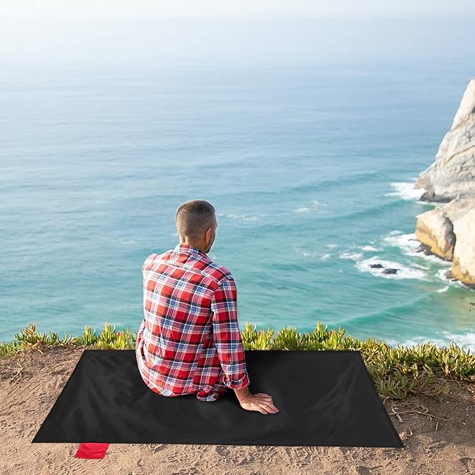 Odoland Beach Picnic Blanket, 43.3" x 27.5" SandProof Waterproof Outdoor Pocket Blanket with Portable Bag, Foldable Lightweight Sand Free Beach Mat for 1 People Hiking, Camping, Travel, Black