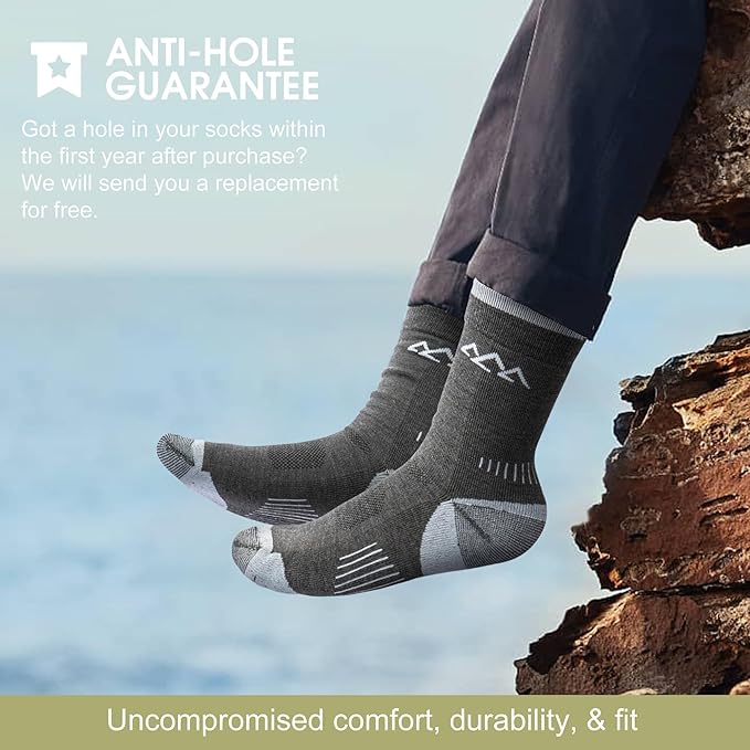 innotree 3 Pack Men's Merino Wool Hiking Socks, Micro Crew Cushioned Hiking Walking Thermal Moisture Wicking Trekking Socks