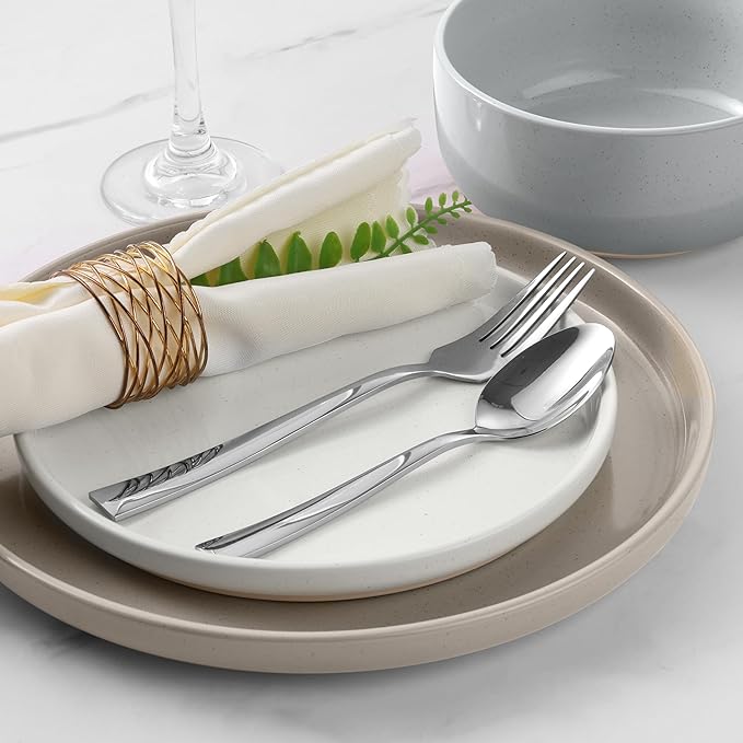 LIANYU Dinnerware Set for 6, 18PCS Dining Plates and Bowls Dishes for Kitchen Dining, Ceramic Dinner Set, Scratch Resistant & Dishwasher Safe, Assorted Colors