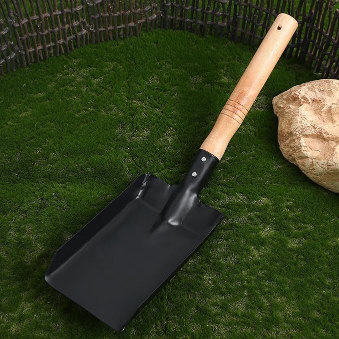 Fireplace Ash Shovel Small Iron Shovel with Wooden Handle Small Garden Mini Digging Soil Dig Spade for Fire Stove Fireplace Trowel Ash Sweep