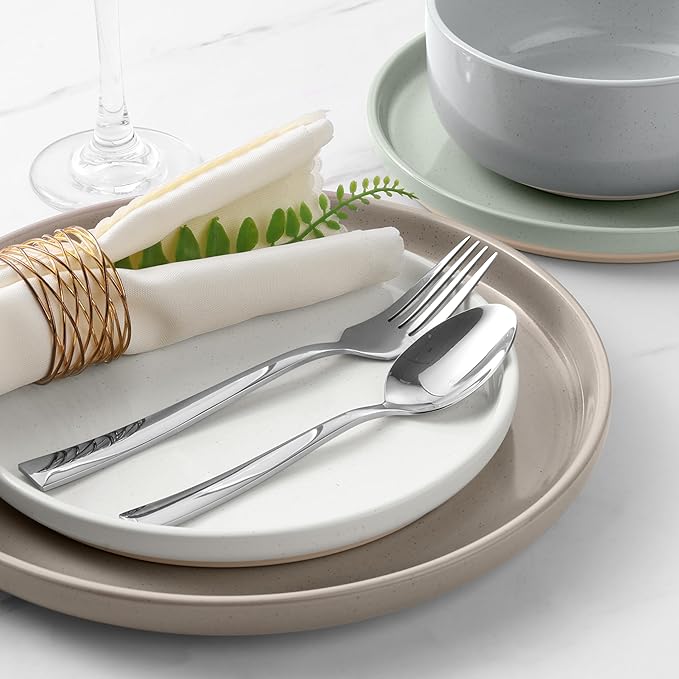 LIANYU 12 Piece Ceramic Dinnerware Set, Stoneware Dinner Dish Set for 4, Kitchen Modern Dishware Plates and Bowls, Scratch Resistant, Assorted Colors