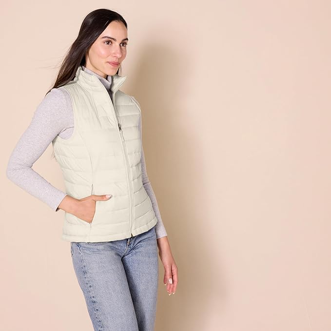 Amazon Essentials Women's Lightweight Water-Resistant Packable Puffer Vest