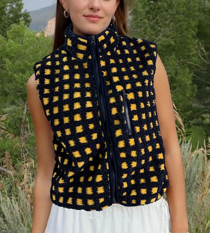 Colorful world Womens Checkered Sherpa Vest Fleece Jacket Lightweight Zip Up Sleeveless Crochet Plaid Gilet with Pocket