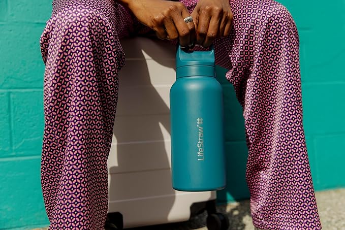 LifeStraw Go Series – Insulated Stainless Steel Water Filter Bottle for Travel and Everyday Use, Removes Bacteria, Parasites and Microplastics, Improves Taste, 1L Orchid Pink