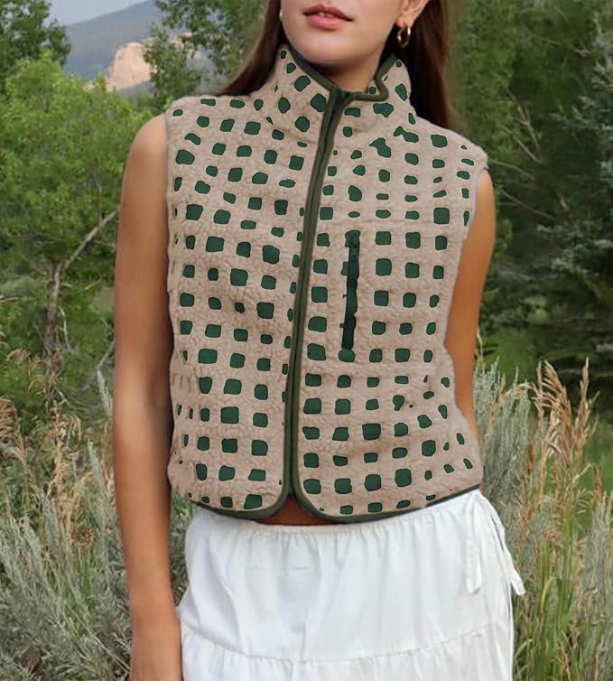 Colorful world Womens Checkered Sherpa Vest Fleece Jacket Lightweight Zip Up Sleeveless Crochet Plaid Gilet with Pocket