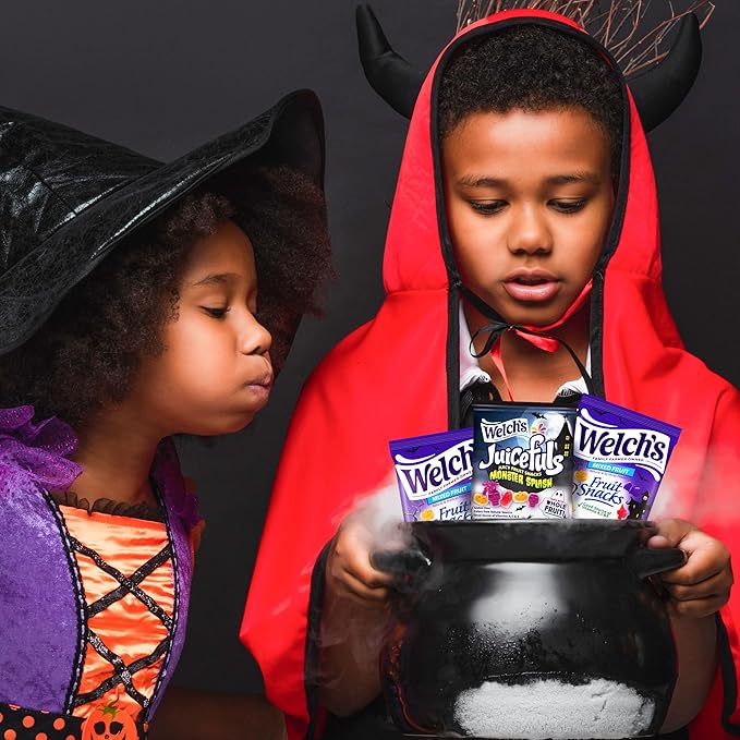 Welch’s Fruit Snacks Mixed Fruit Halloween & Juicefuls Monster Splash Variety Pack, Great for Trick or Treating, 0.5oz (Pack of 70ct)