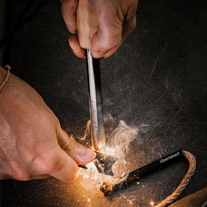überleben Kräftig Ferro Rod Fire Starter for Survival – Up to 20,000 Strikes, 1/2" Thick Fire Steel with Multi-Tool Striker and Lanyard – Waterproof Flint and Steel for Camping