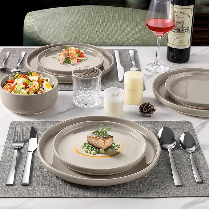 LIANYU Ceramic Dinnerware Sets for 6, 18 Piece Dish Dinner Set for Dessert Salad Pasta, Stoneware Kitchen Dining Plates and Bowls, Chip & Scratch Resistant, Milky Brown
