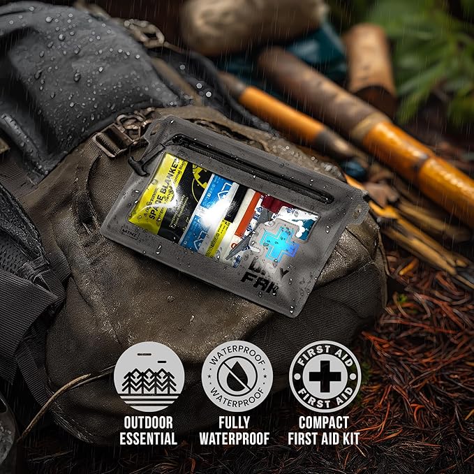 EVERLIT Ultralight Waterproof First Aid Kit, Boat First Aid Kit, Marine Medical Kit for Boating, Kayak, Backpacking, Hiking, Camping, Emergency Kit (Grey)