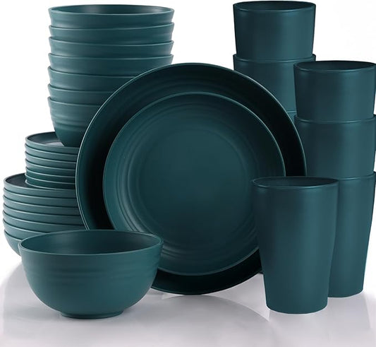 Green Unbreakable Plates and Bowls Sets Microwave and Dishwasher Safe,Dark Green Dinnerware Sets for 8,Christmas Reusable Plastic Dishes Set Lightweight for Kids Elderly Kitchen Adults Camping Outdoor