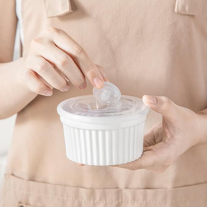 vancasso 6 oz Ramekins with Lid, Porcelain Creme Brulee Souffle Dishes, White Pudding Custard Cups Ramiken for Baking, Dishwasher and Oven Safe, Set of 6