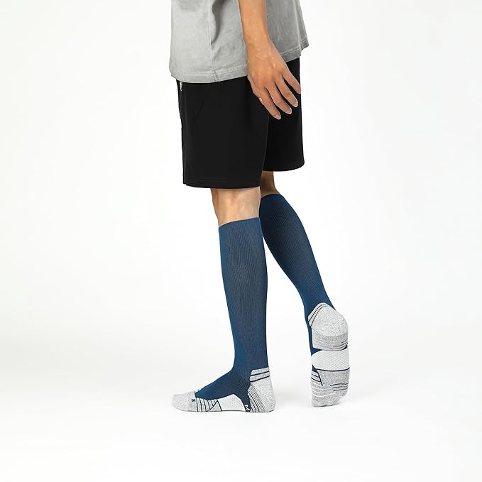 WANDER 3-6 Pairs Men's Athletic Run Cushion Over-the-Calf Tube Socks
