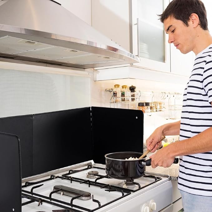 Black Large 4 Sided Splatter Guard for Frying Stove Top,Oil Splash Guard Cooking for Stove,Non Stick Foldable Splatter Screen for Stove Top