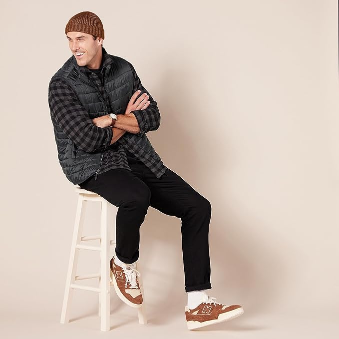 Amazon Essentials Mens Lightweight Water-Resistant Packable Puffer Vest