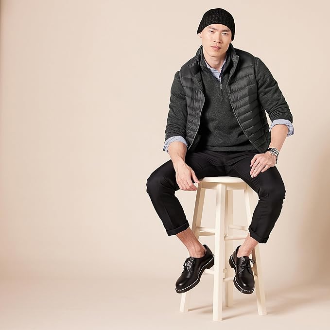 Amazon Essentials Mens Lightweight Water-Resistant Packable Puffer Vest