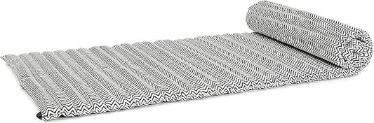 Leewadee - Foldable Floor Mattress - Japanese Roll Up Futon -Trifold Tatami Mat- Guest Floor Bed - Camping Mattress - Thai Massage Mat, Kapok Filled, 75 x 28 inches, Black White