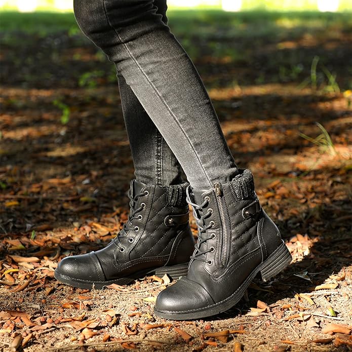 STQ Women's Combat Boots Lace up Ankle Booties