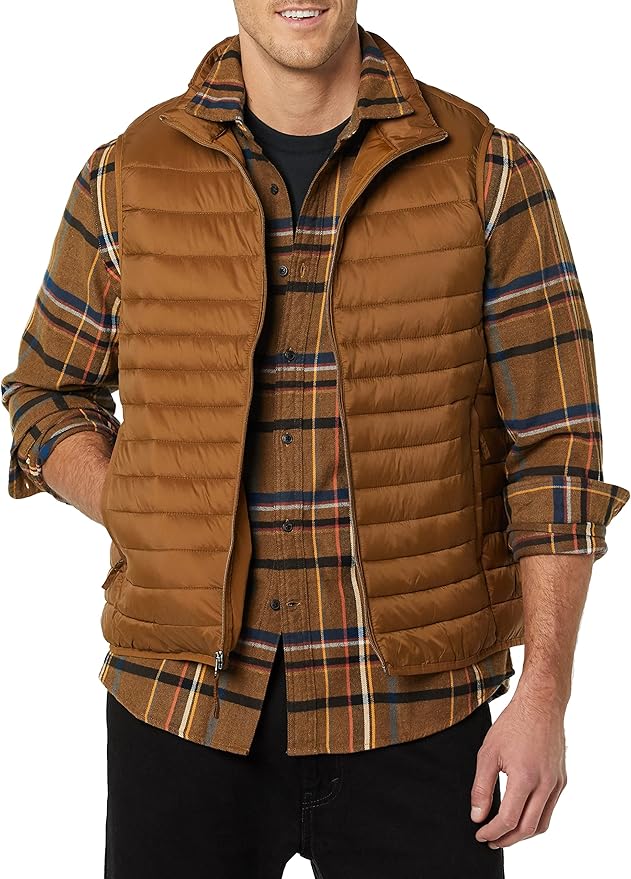 Amazon Essentials Mens Lightweight Water-Resistant Packable Puffer Vest