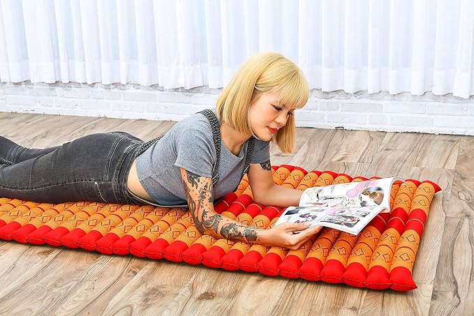 Leewadee - Foldable Floor Mattress - Japanese Roll Up Futon -Trifold Tatami Mat- Guest Floor Bed - Camping Mattress - Thai Massage Mat, Kapok Filled, 75 x 28 inches, Orange Red